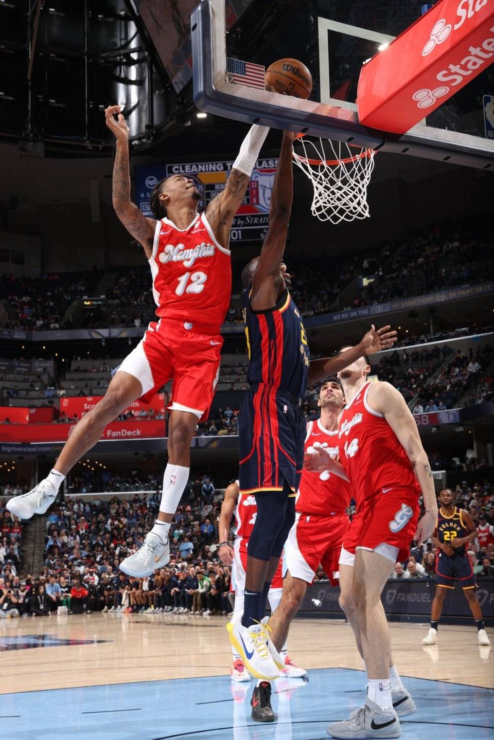 灰熊逆转爵士，惊险获胜