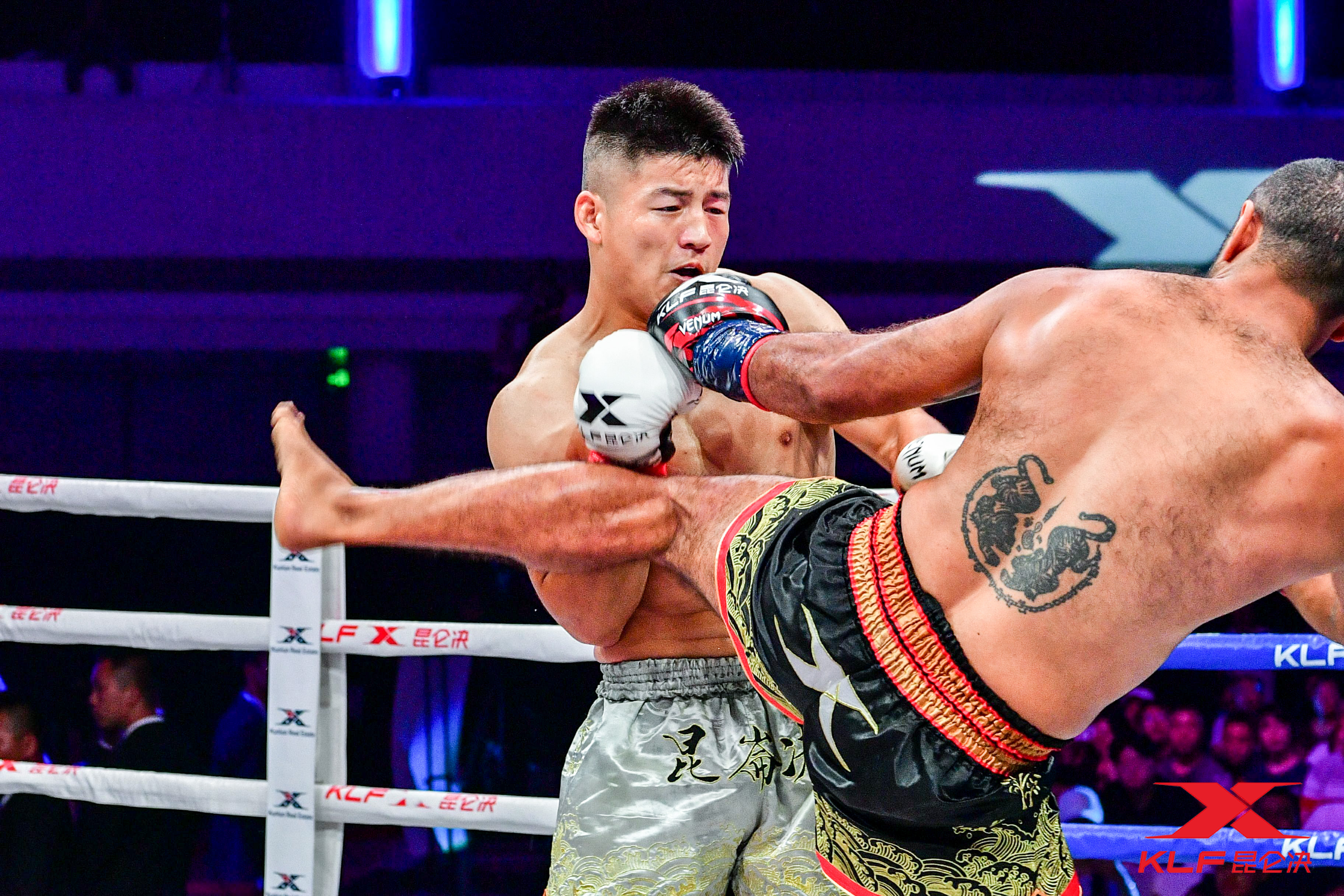 纽约人击败传奇，多诺万狂砍39分